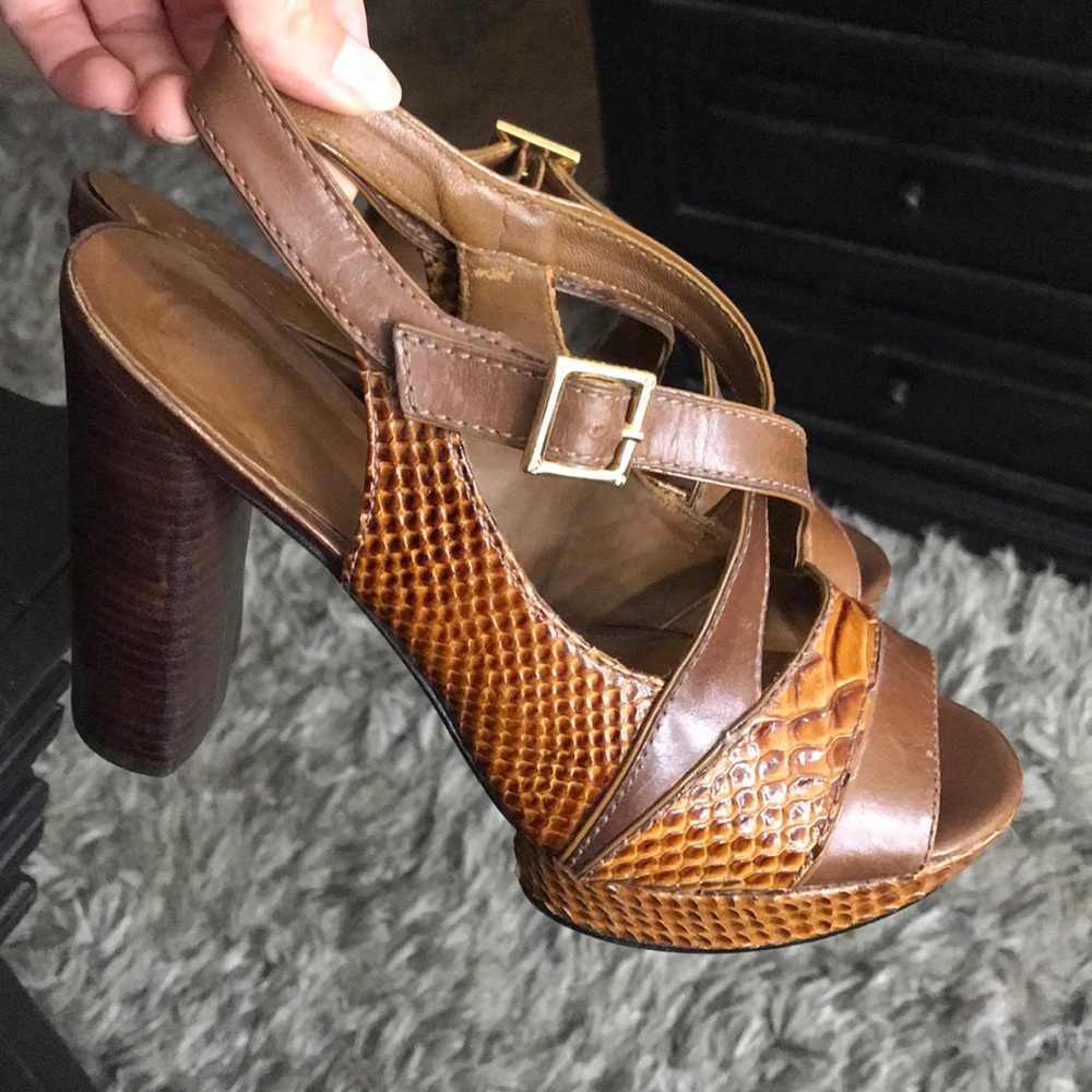 Tory Burch Deidre Brown Snakeskin Leather Heels